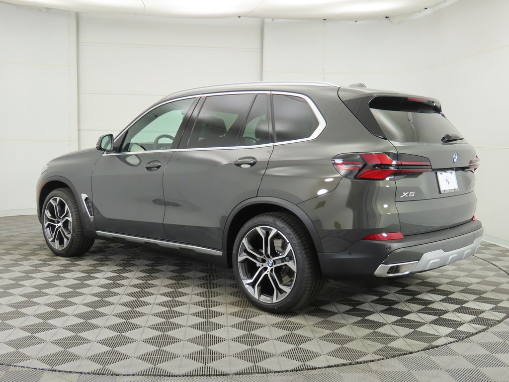 Thumbnail: 2026 BMW X5 - 7