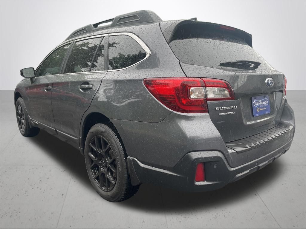 2018 Subaru Outback 2.5i