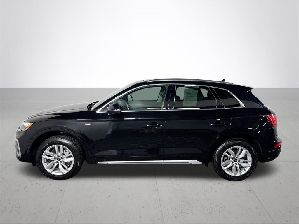 2022 Audi Q5 45 S line Premium