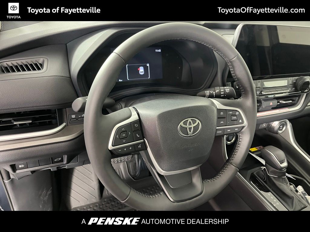 Thumbnail: 2026 Toyota Grand Highlander - 28