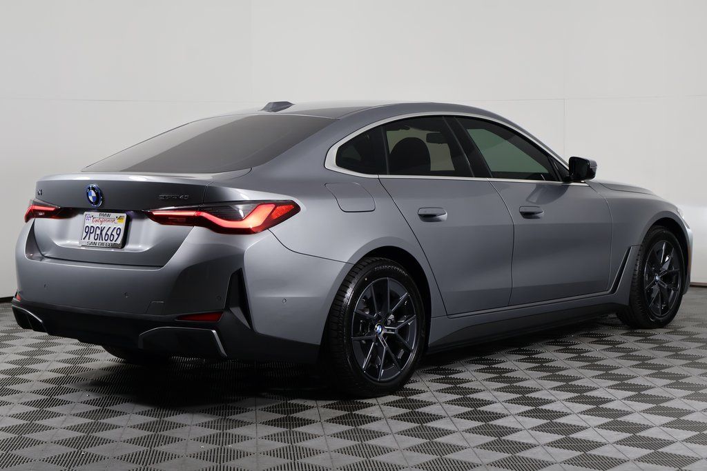 Thumbnail: 2025 BMW i4 - 4