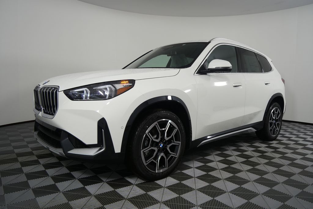 2025 BMW X1 xDrive28i 7