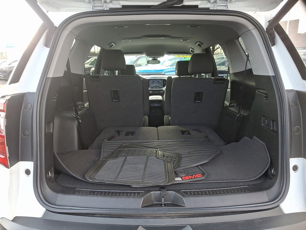 Thumbnail: 2023 GMC Acadia - 30