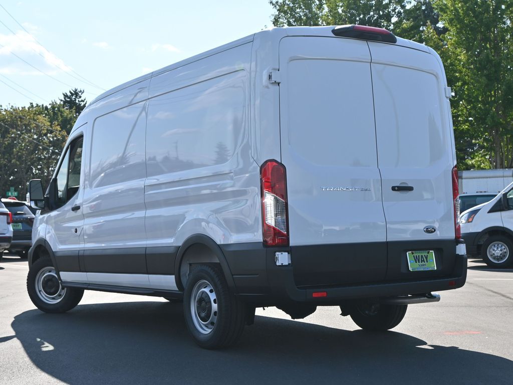 2025 Ford Transit 250