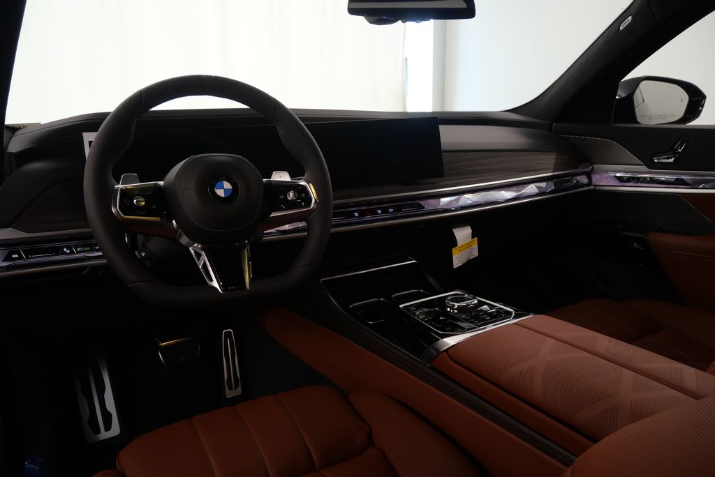 2024 BMW 7 Series 760i xDrive 20