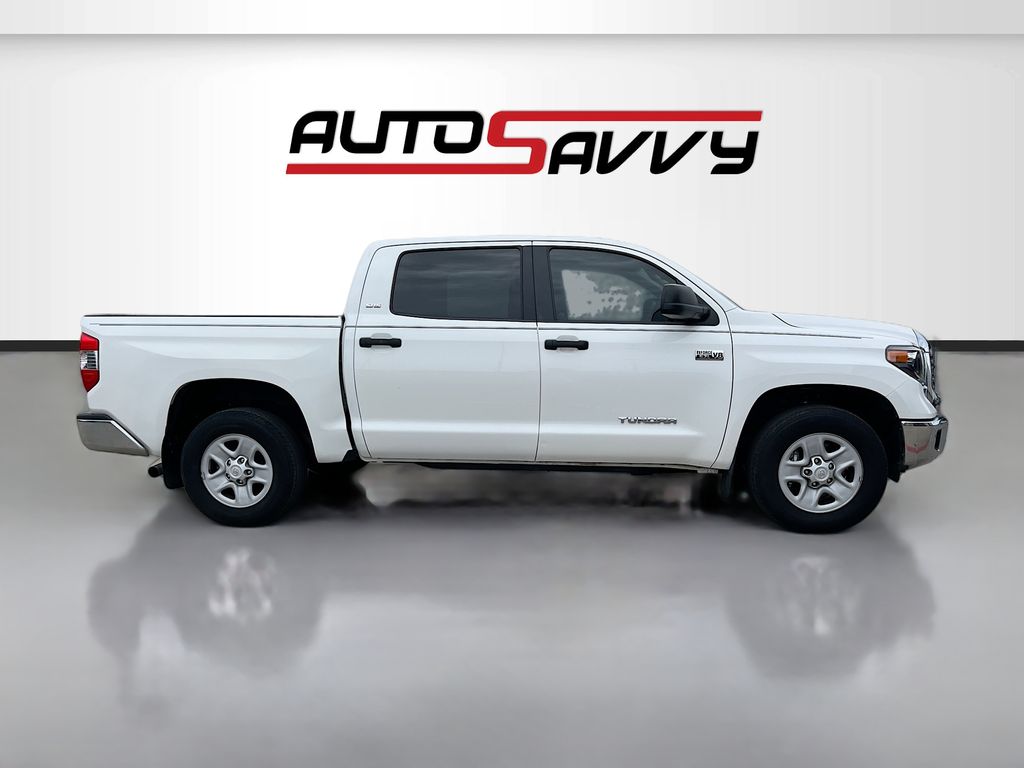 Used 2020 White Toyota SR5 image 8