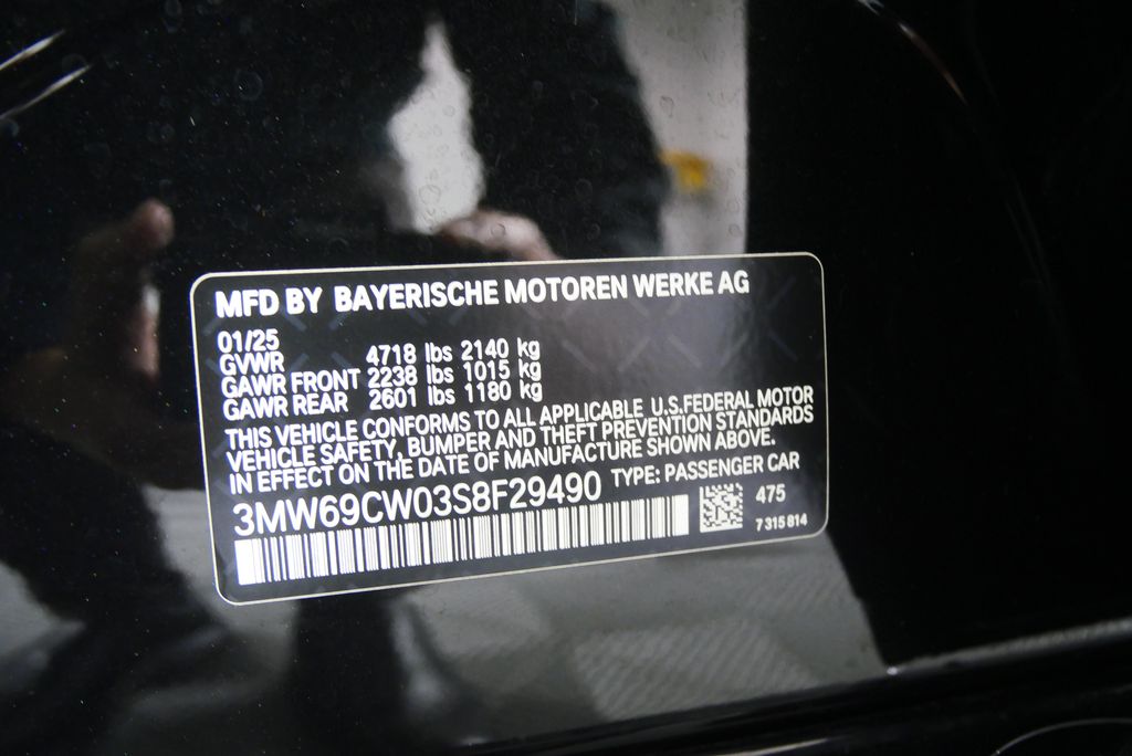 Thumbnail: 2025 BMW 3 Series - 32