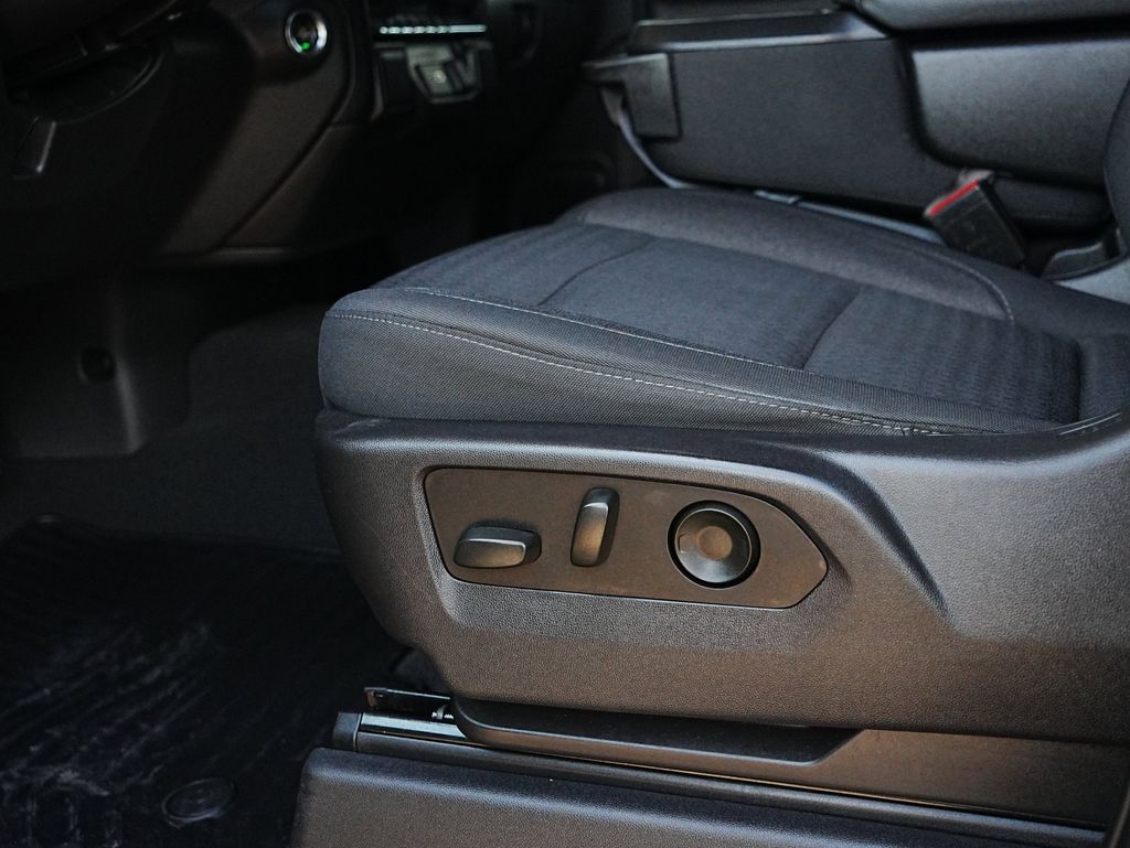 Used Car 2023 Chevrolet Silverado 1500  Custom For Sale Under $35,000 In Austin, Texas