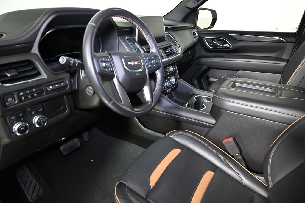 2023 GMC Yukon AT4 16