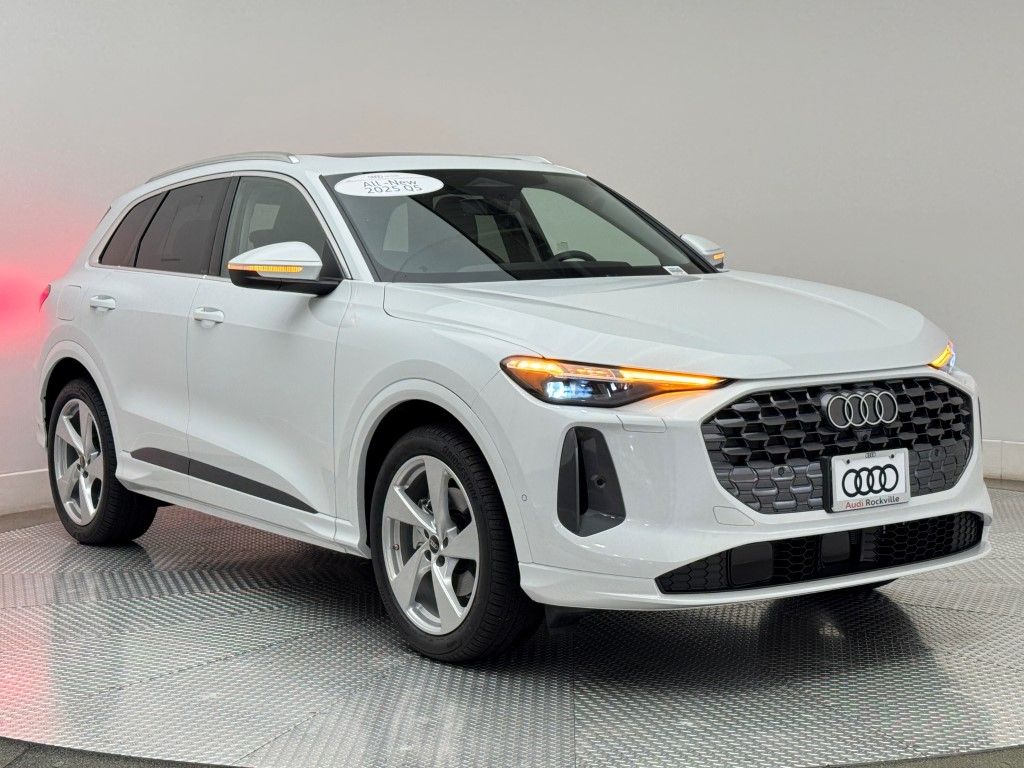 Thumbnail: 2025 Audi Q5 - 2
