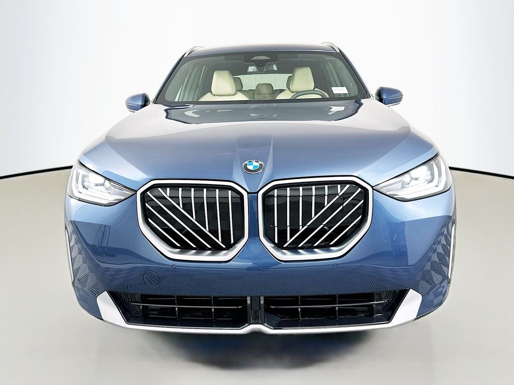Thumbnail: 2026 BMW X3 - 2