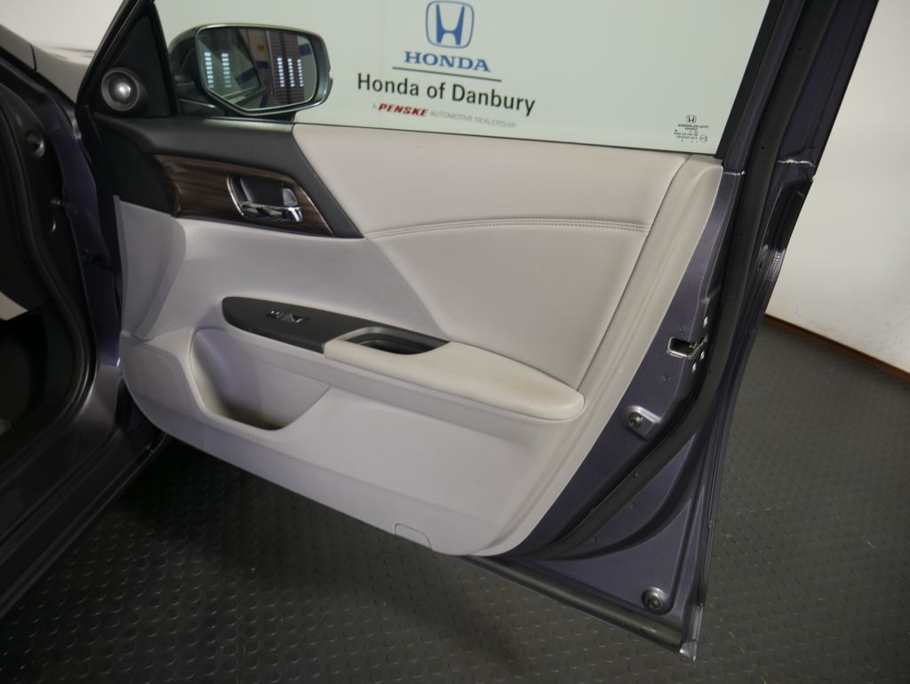 Thumbnail: 2016 Honda Accord - 5