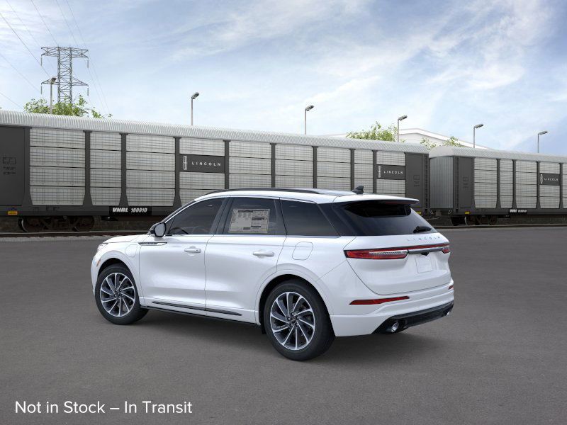 Thumbnail: 2026 Lincoln Corsair - 4