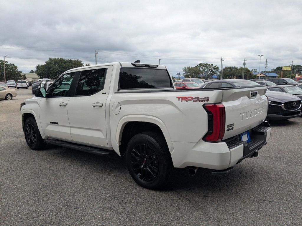 2024 Toyota Tundra SR5