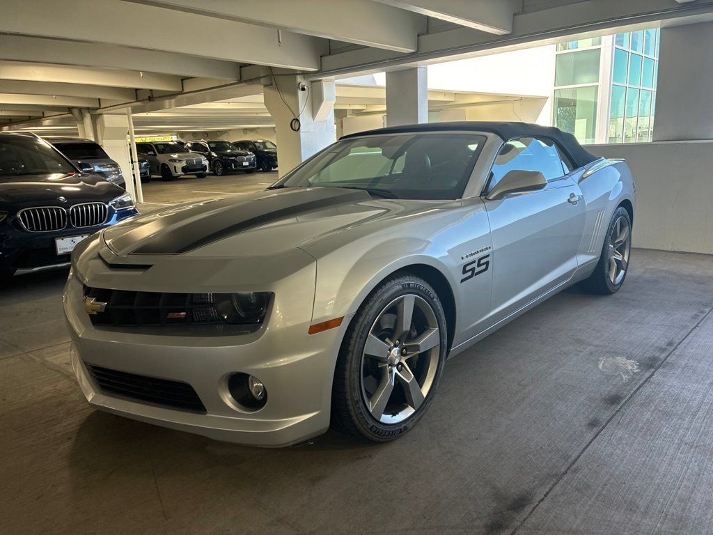 Silver Ice Metallic 2011 Chevrolet Camaro Convertible Rear-Wheel Drive 6-Speed Automatic
