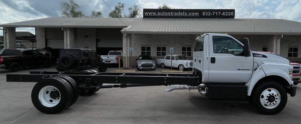 2018 Ford F-750SD Base White at Sterling McCall Nissan