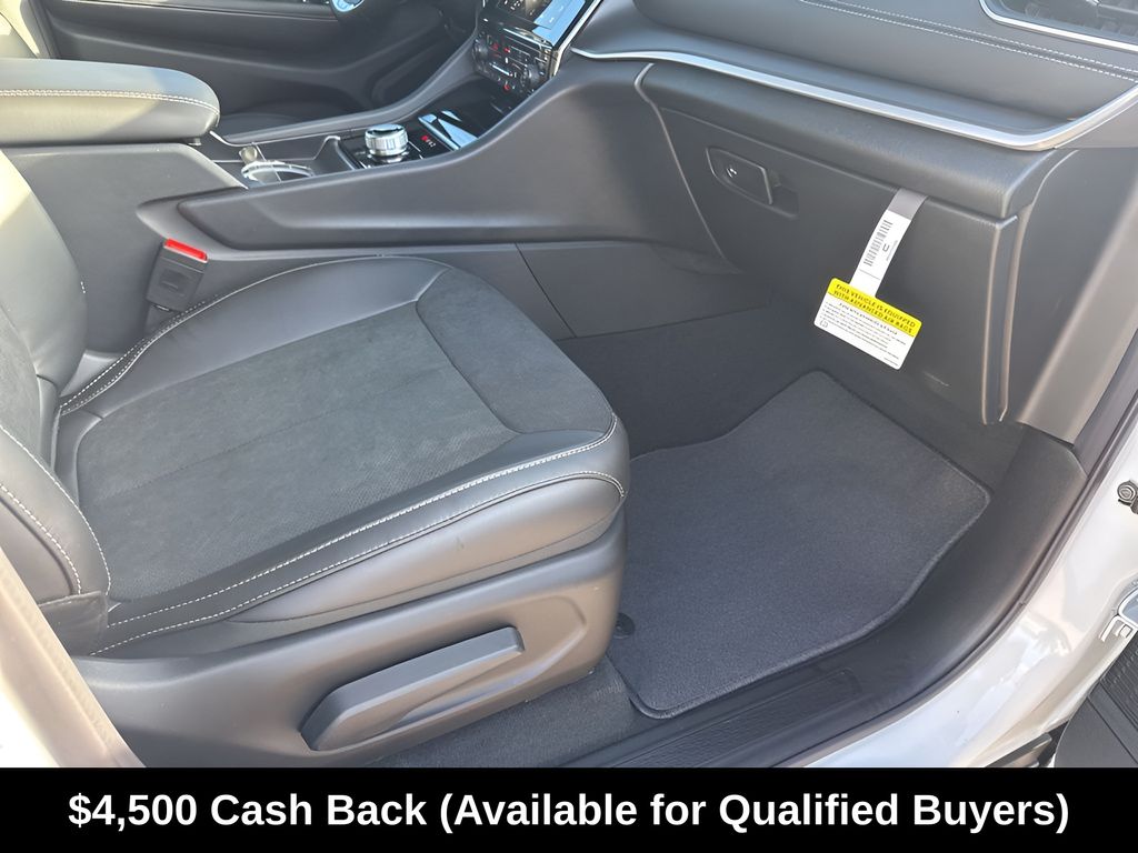 New Car 2025 Jeep Grand Cherokee L  For Sale Under $40,000 In Austin, Texas