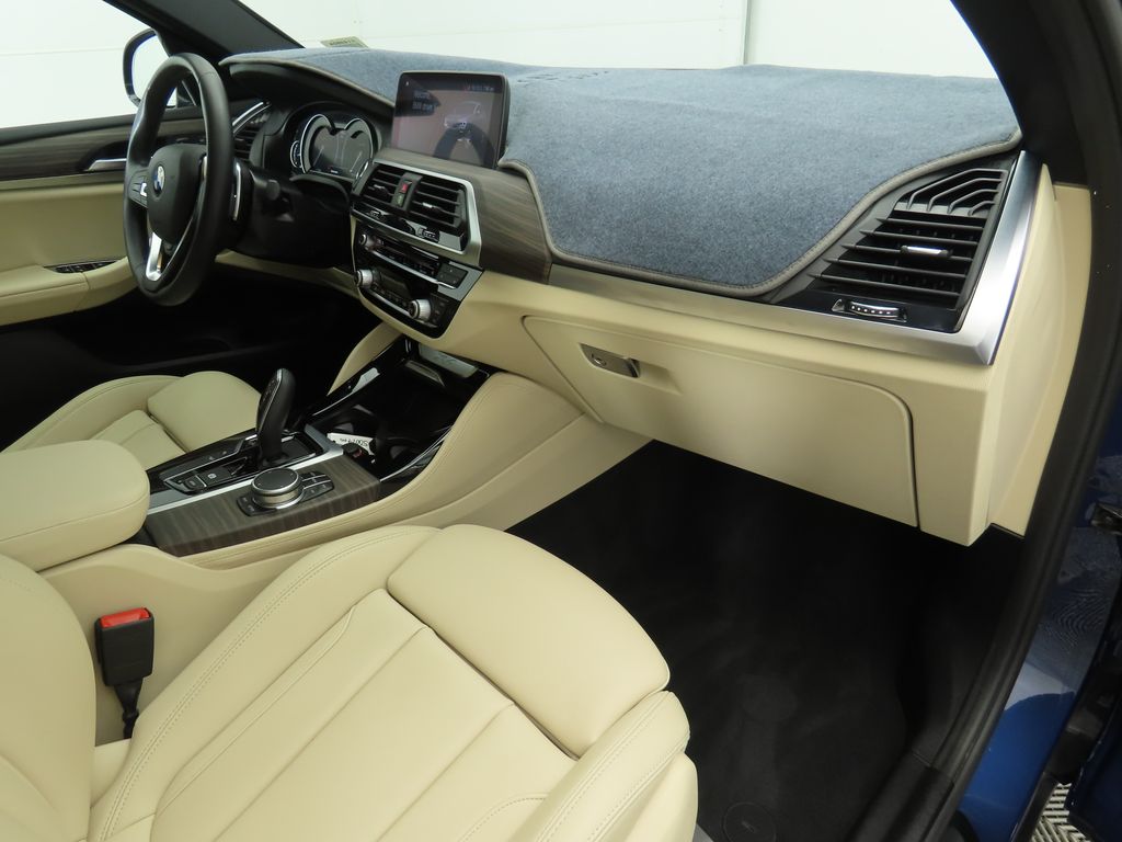 Thumbnail: 2019 BMW X4 - 18