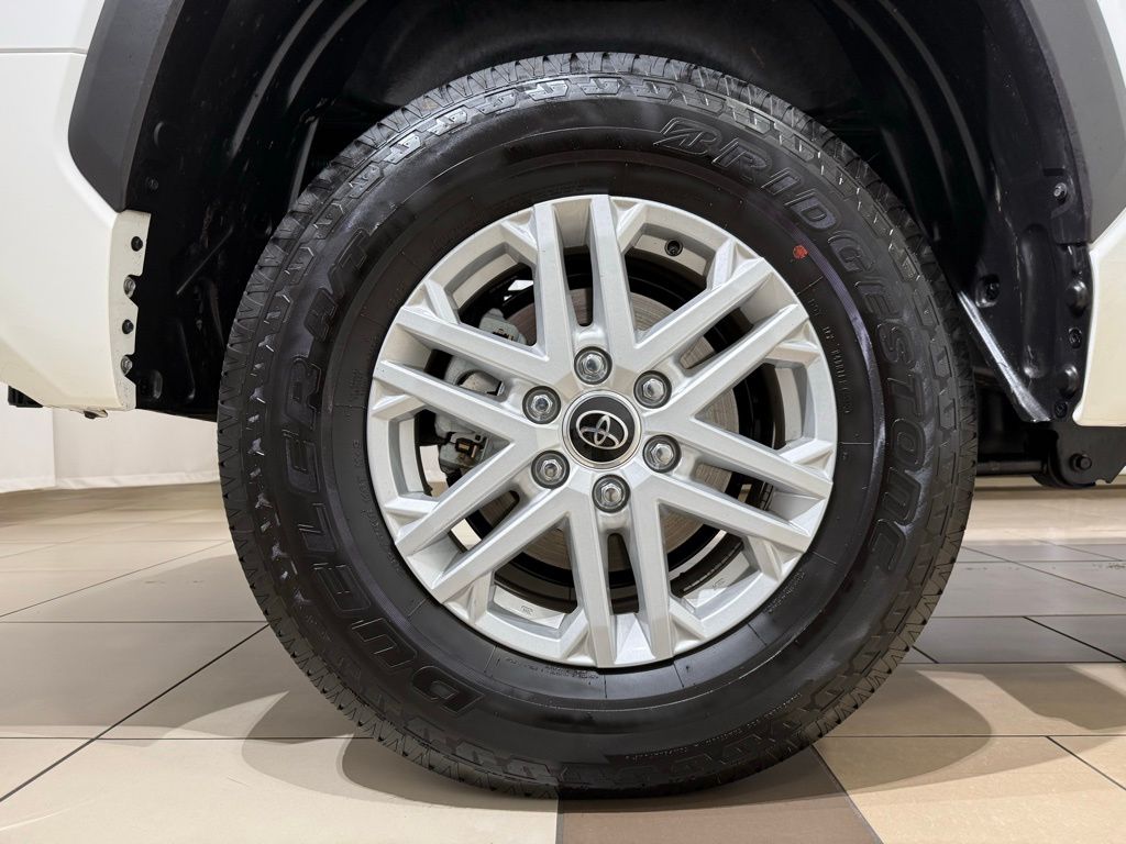 Thumbnail: 2024 Toyota Tundra - 8