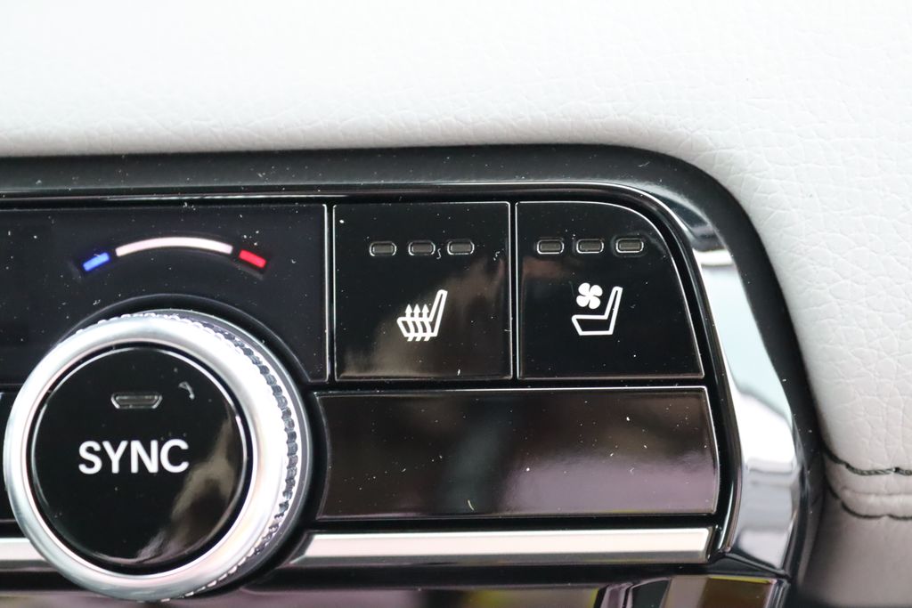Thumbnail: 2025 Honda Pilot - 28