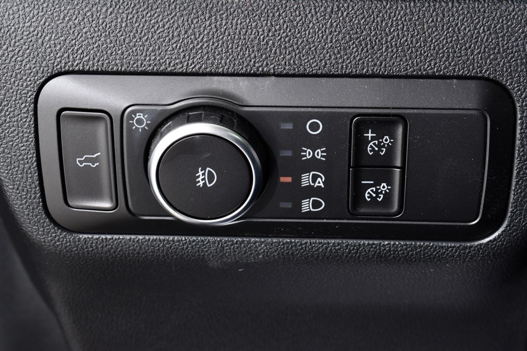 New 2025 Gray Ford Outer Banks image 31