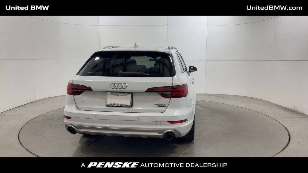 Thumbnail: 2018 Audi A4 - 8