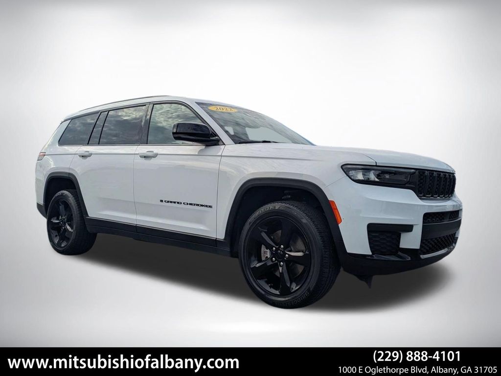 Bright White Clearcoat 2022 Jeep Grand Cherokee L SUV / Crossover 4X2 8-Speed Automatic