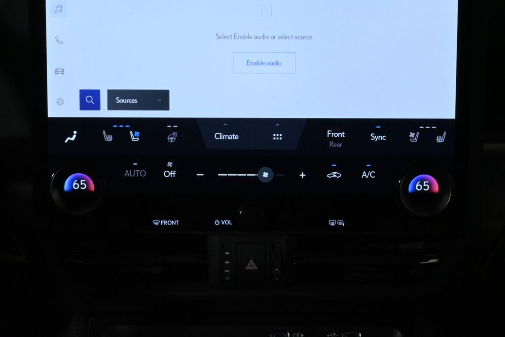 Thumbnail: 2025 Lexus GX - 22