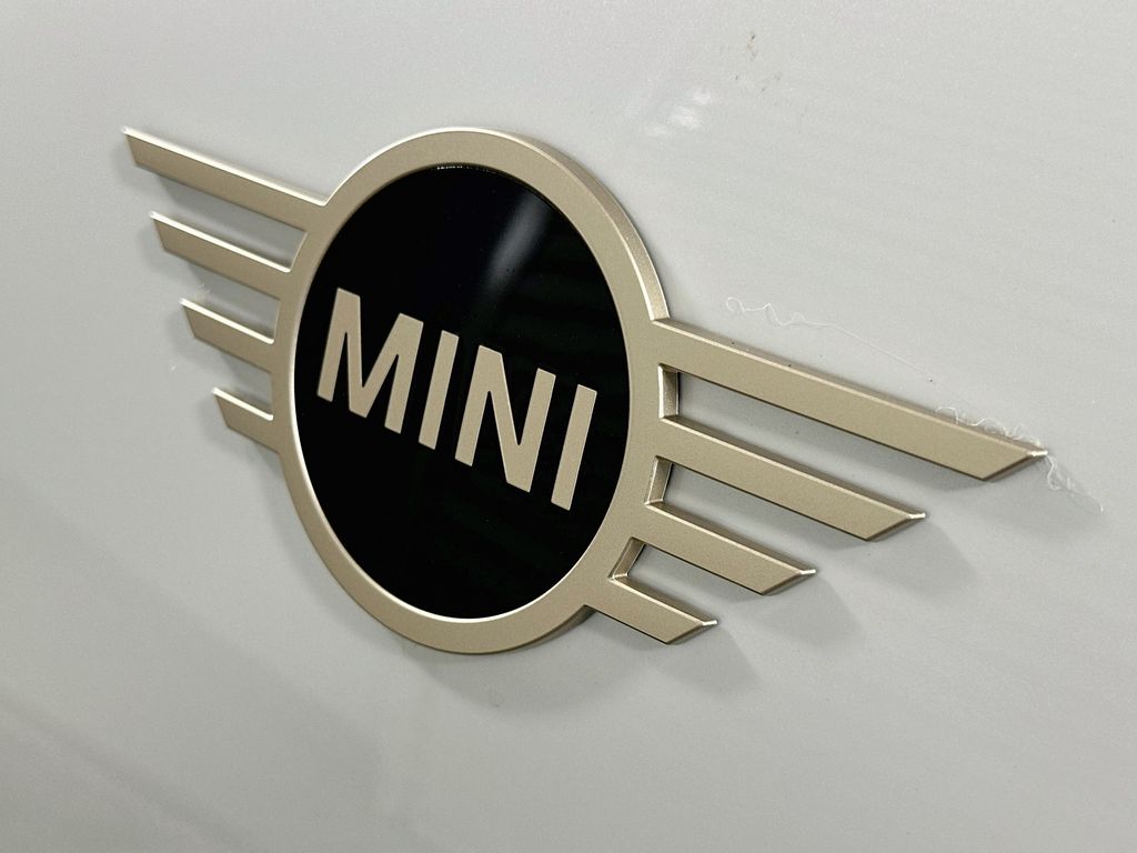 Thumbnail: 2027 MINI Cooper Countryman - 22