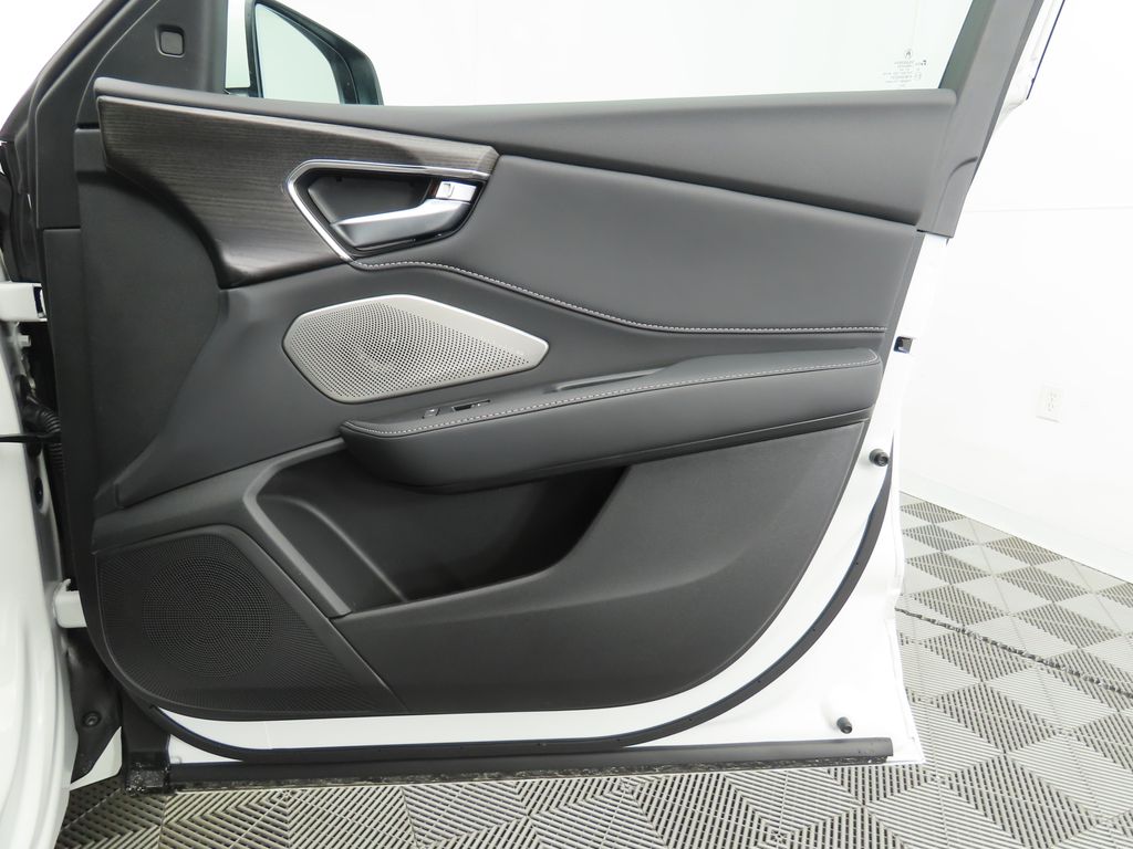 Thumbnail: 2026 Acura RDX - 25