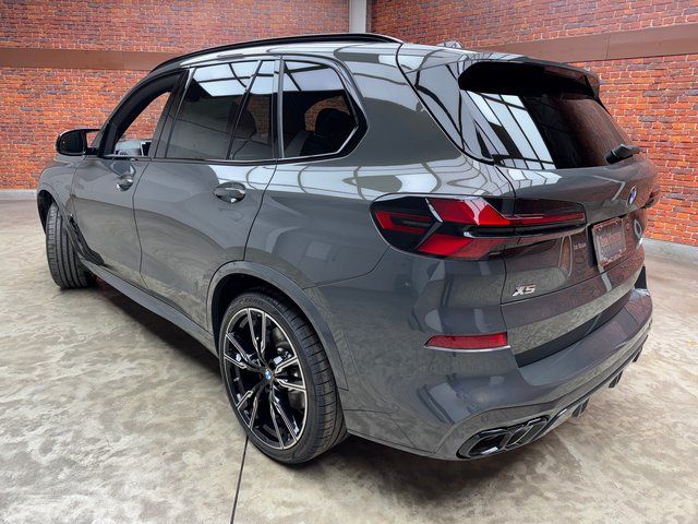 New 2026 Gray BMW M60i image 2