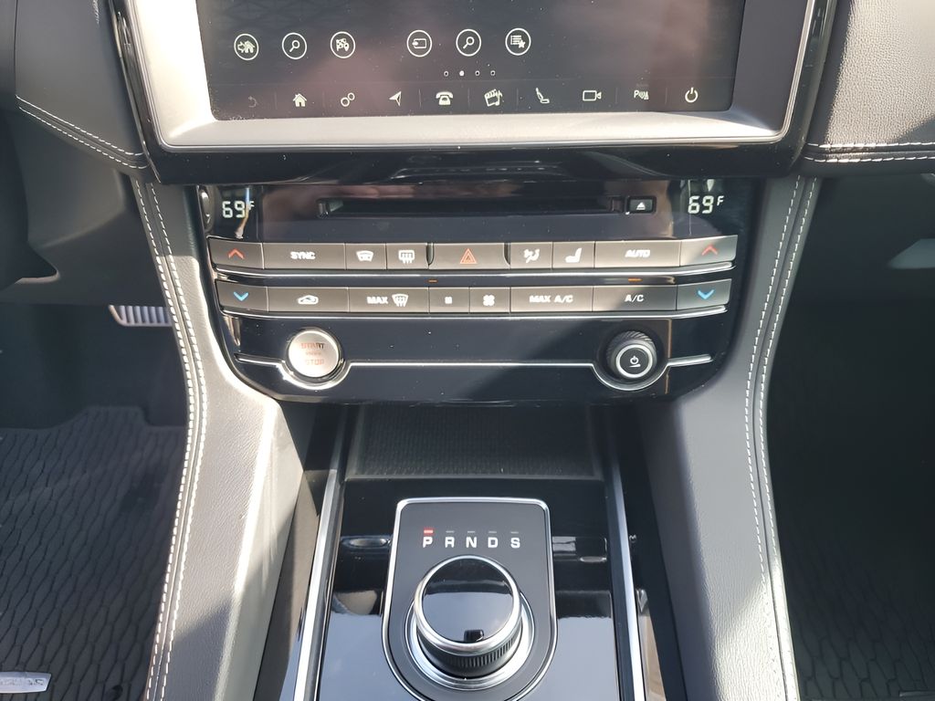 Used Car 2020 Jaguar F-pace  25t Checkered Flag For Sale Under $25,000 In Austin, Texas