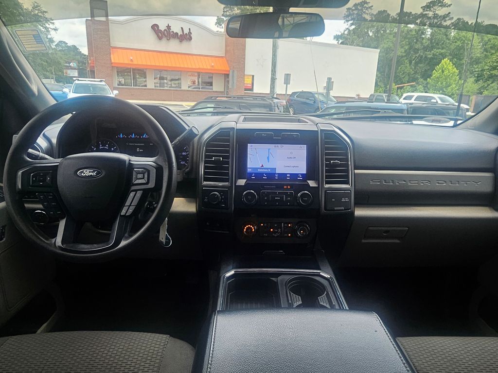 2022 Ford F-350SD XLT - 4