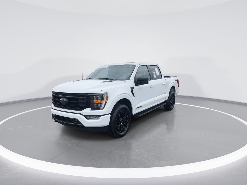 View vehicle photo 4