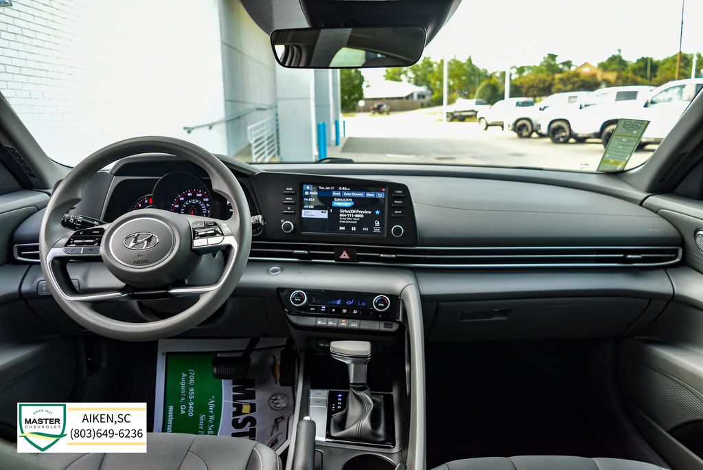 Used 2022 Hyundai Elantra Sedan