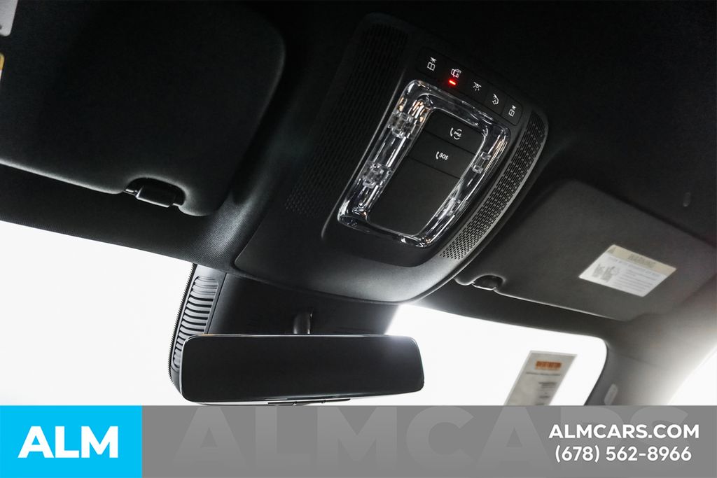 Used 2025 Black Mercedes-Benz GLA 250 image 56
