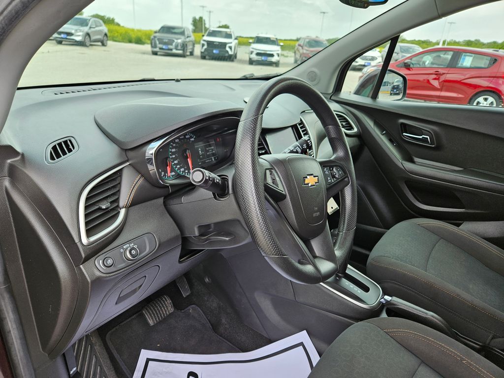Used 2020 Chevrolet Trax SUV