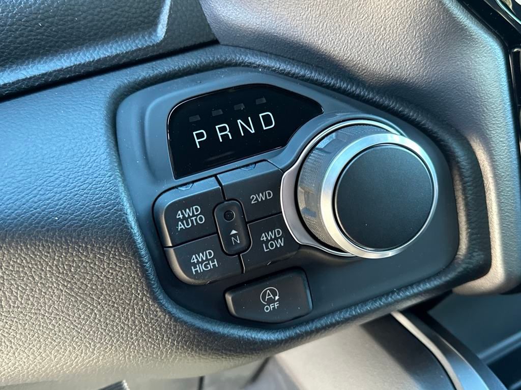 2025 Ram 1500 Big Horn Lone Star photo 17
