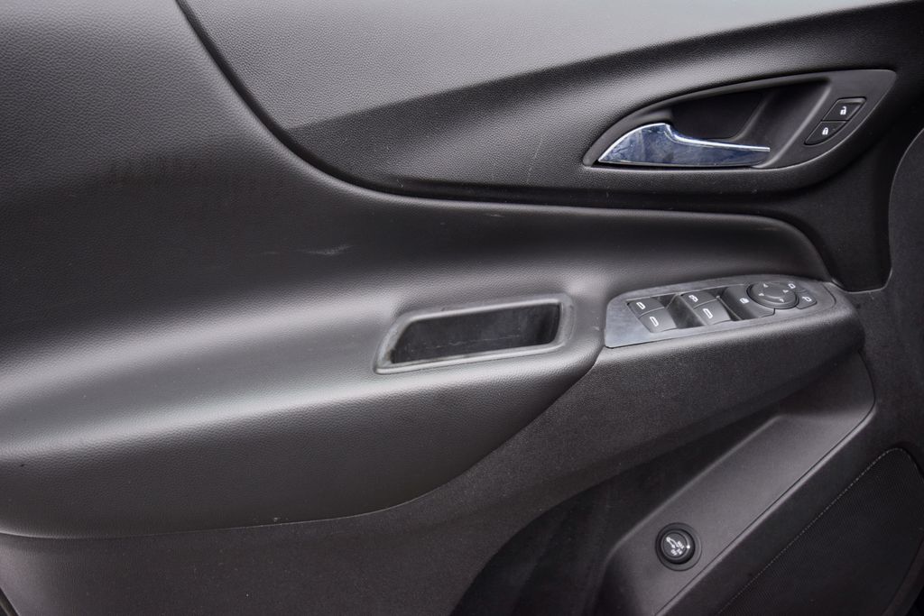 used 2020 Chevrolet Equinox car, priced at $16,200