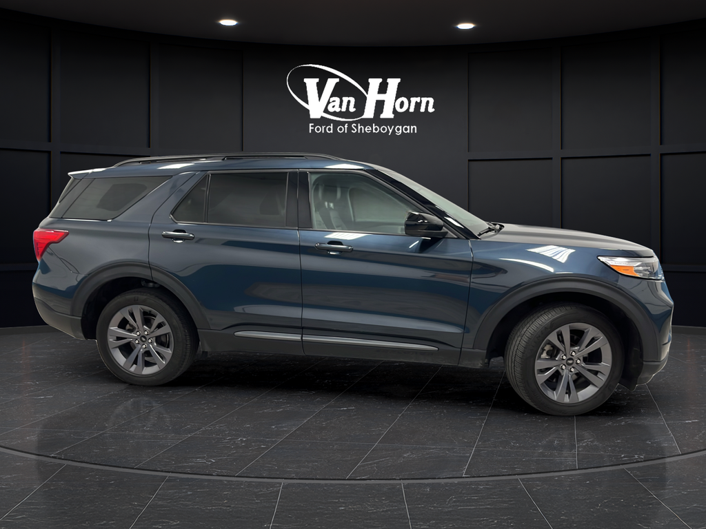 Used 2023 Stone Blue Metallic Ford XLT image 8