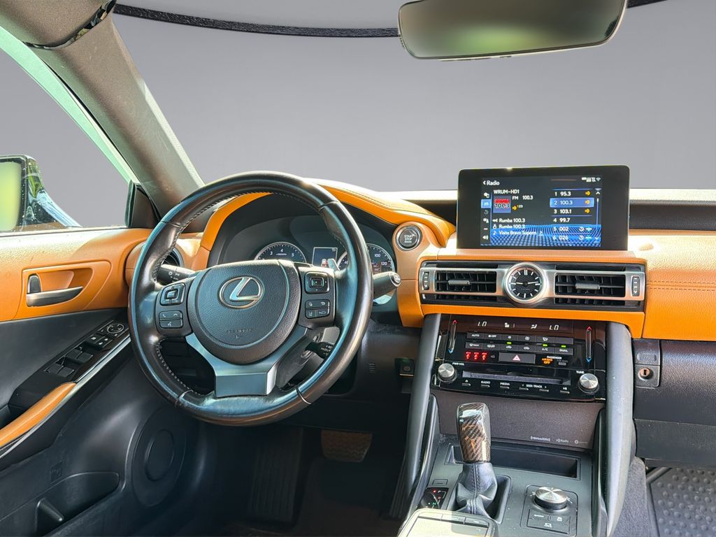 Thumbnail: 2021 Lexus IS - 19
