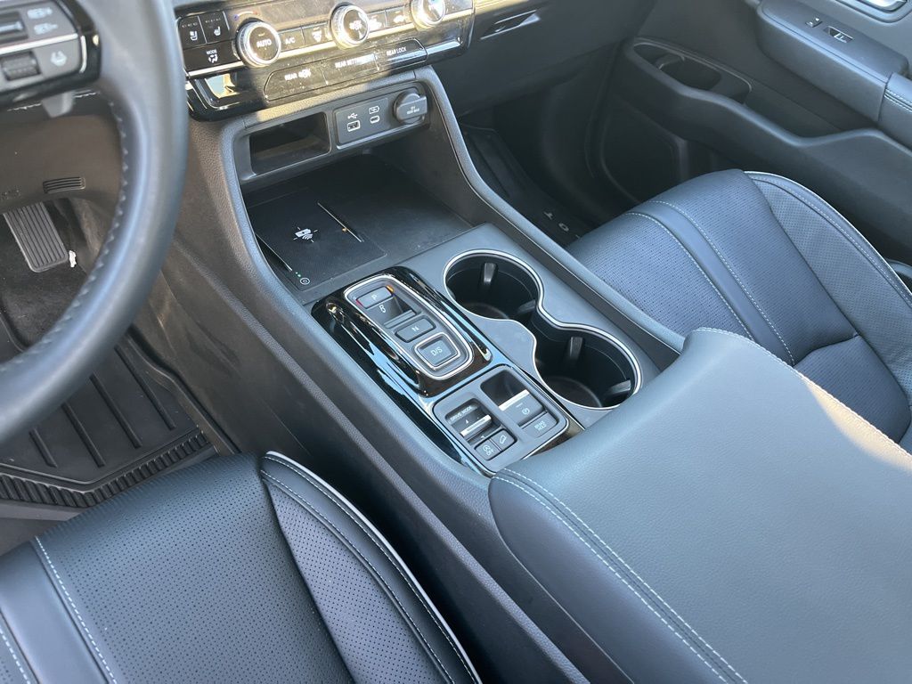 2023 Honda Pilot Elite 18