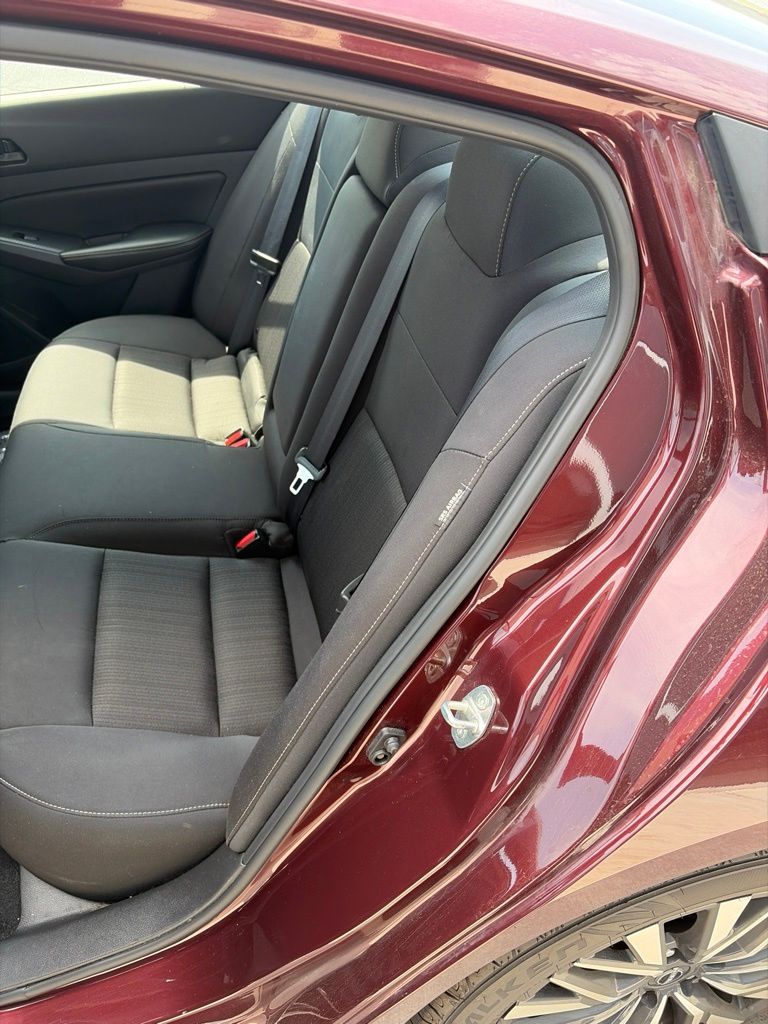 Used 2025 Nissan Altima Sedan