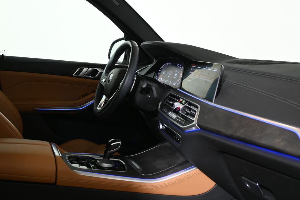 Thumbnail: 2023 BMW X5 - 8