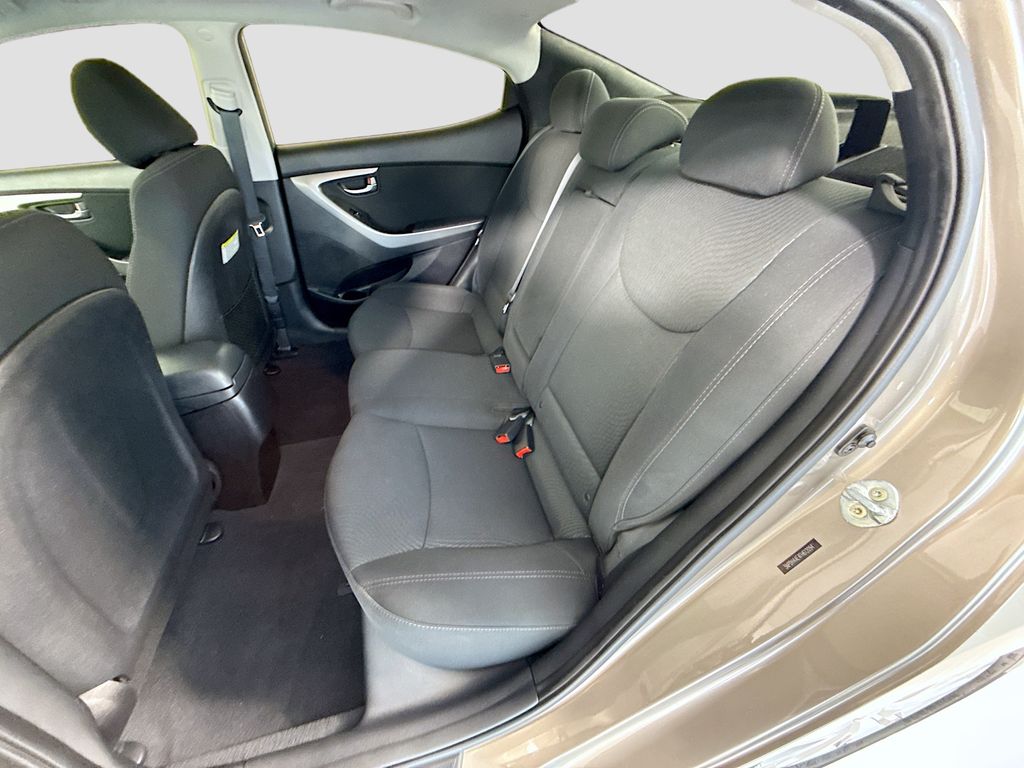 Thumbnail: 2015 Hyundai Elantra - 21