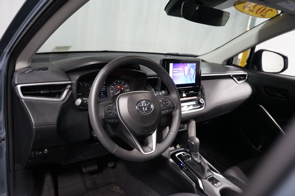 Thumbnail: 2024 Toyota Corolla Cross - 11