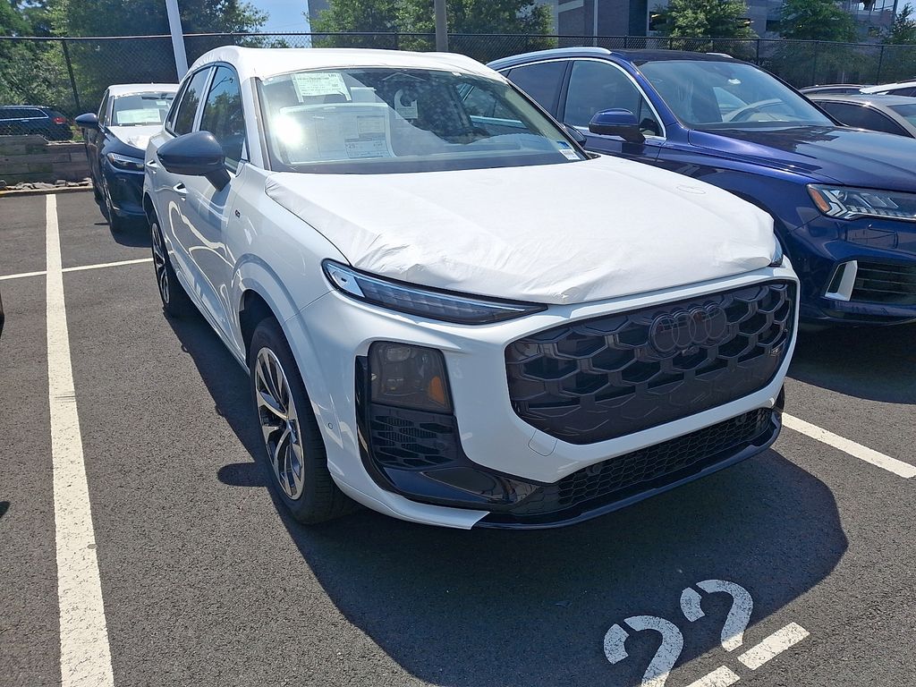 Thumbnail: 2026 Audi Q3 - 3