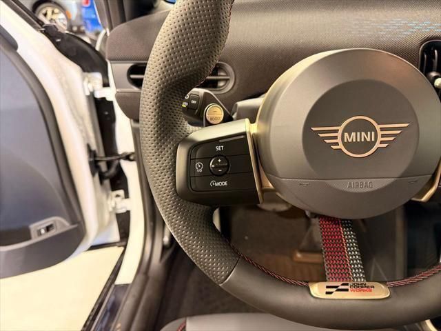 Thumbnail: 2026 MINI Cooper - 13