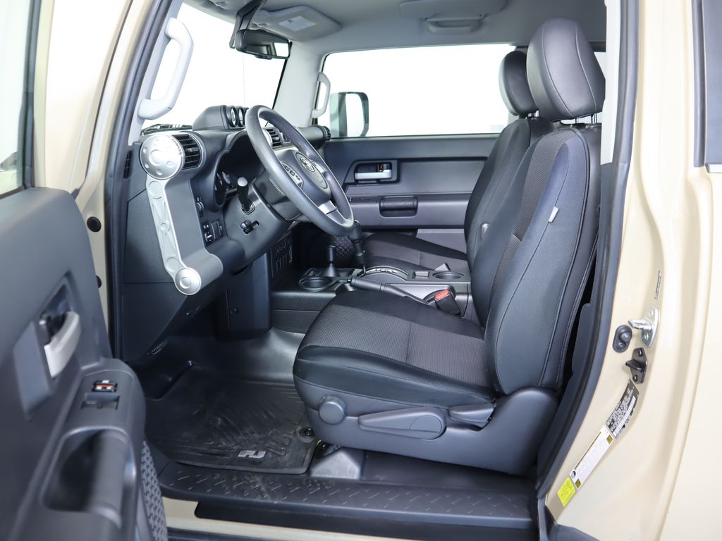 Thumbnail: 2012 Toyota FJ Cruiser - 19