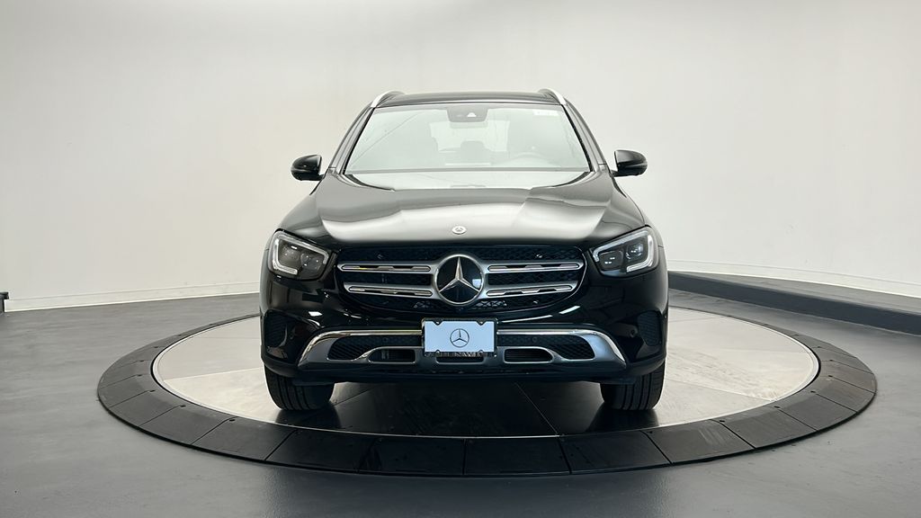 2021 Mercedes-Benz GLC 300 2